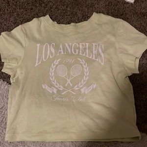 To much clothes needing to sell some